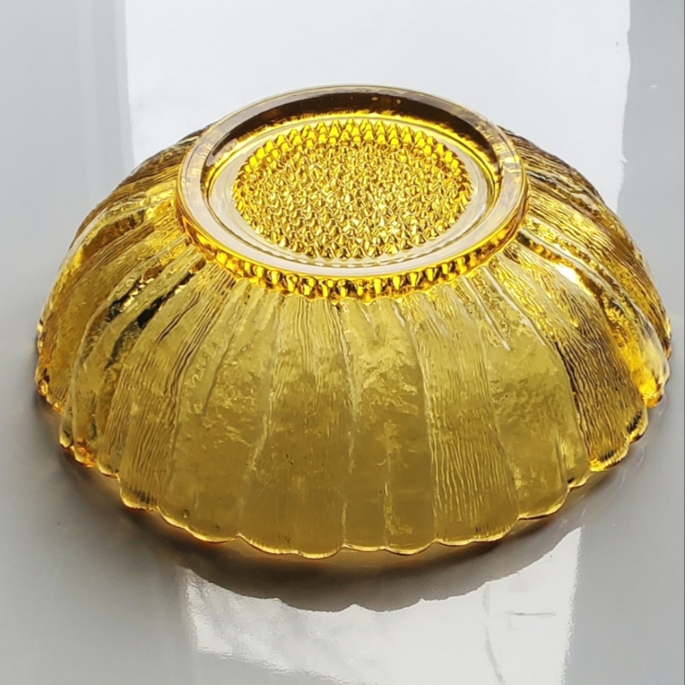 10"🌻"Country Garden"🌻 Honey Gold 🌻 Bowl by Anchor  Hocking - Picture 7 of 9